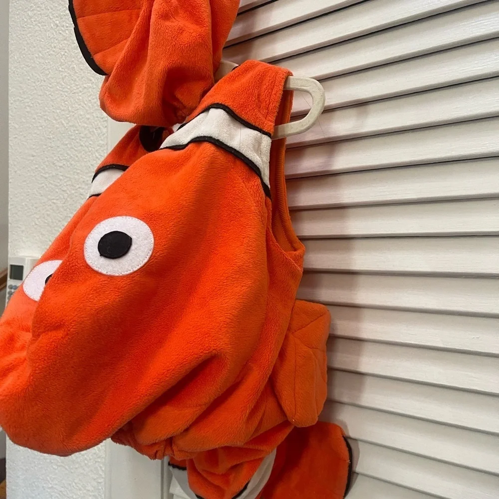 Disney Finding Nemo infant costume 0-9 months discontinued - Picture 4 of 4